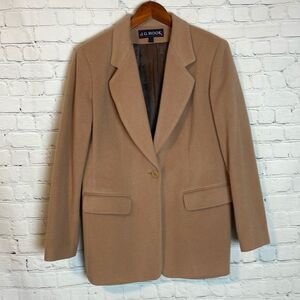 J.G Hook Wool/Cashmere Tan Coat Size Medium